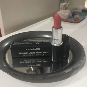 Mac lipstick runway hit